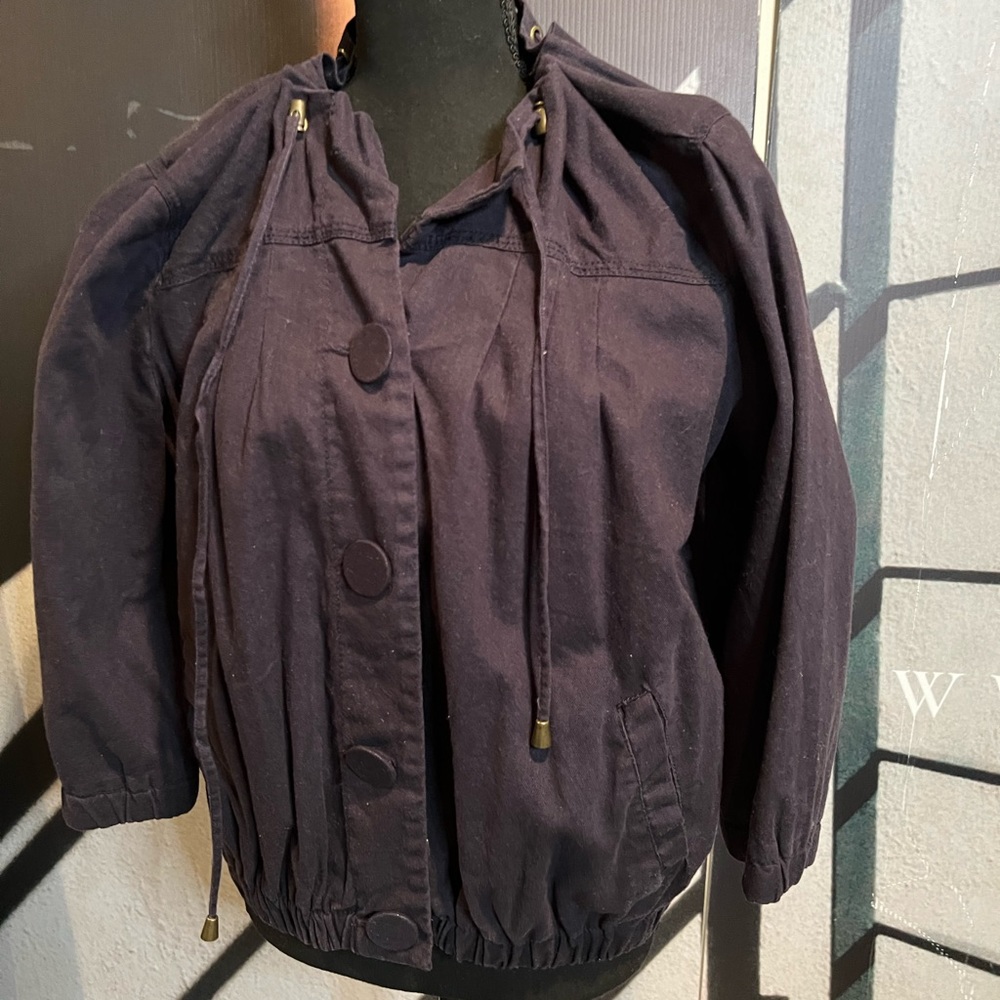 Trinity Linen Jacket - Picture 2 of 7